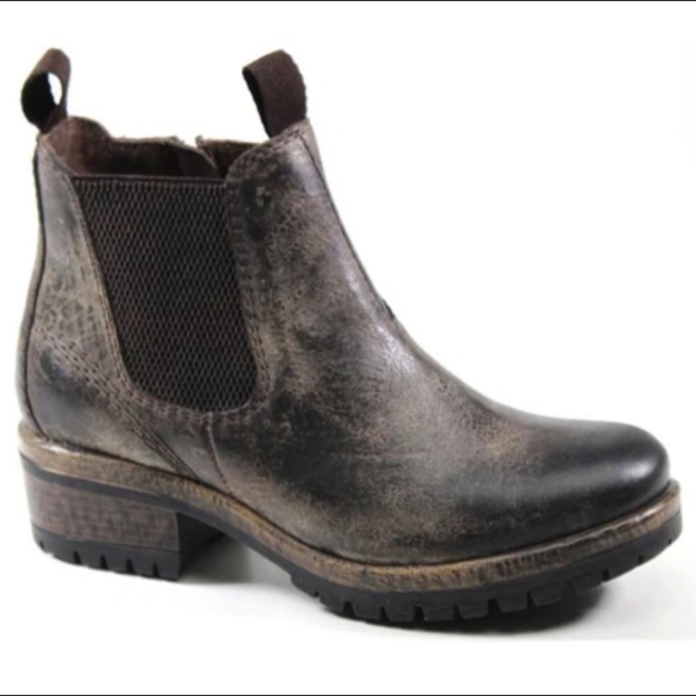 Leather Diba True boots style SAY SO